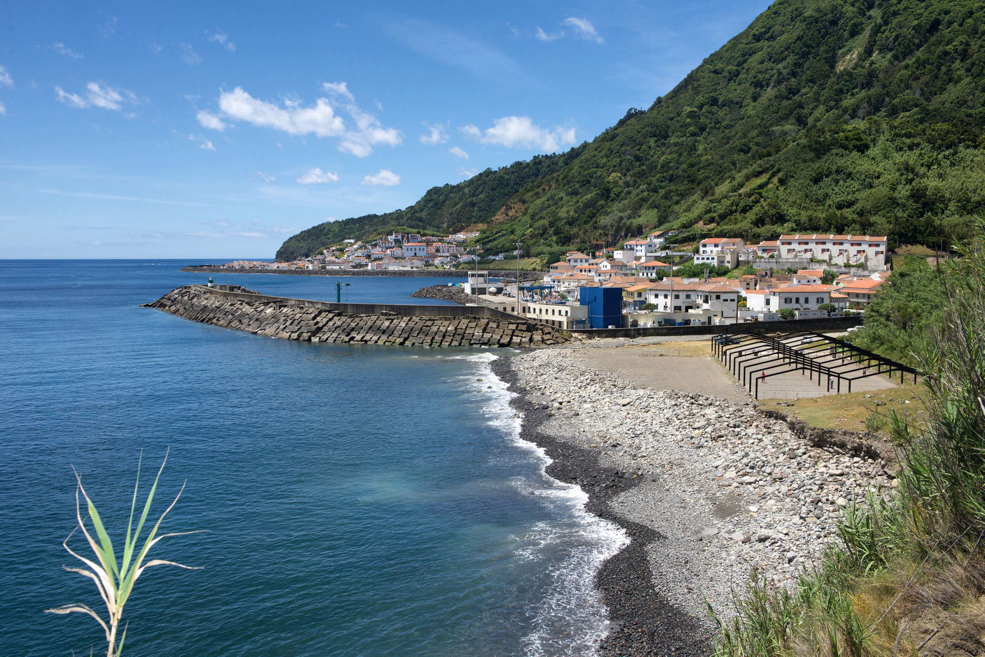 Blick zurück auf Ribeira Quente