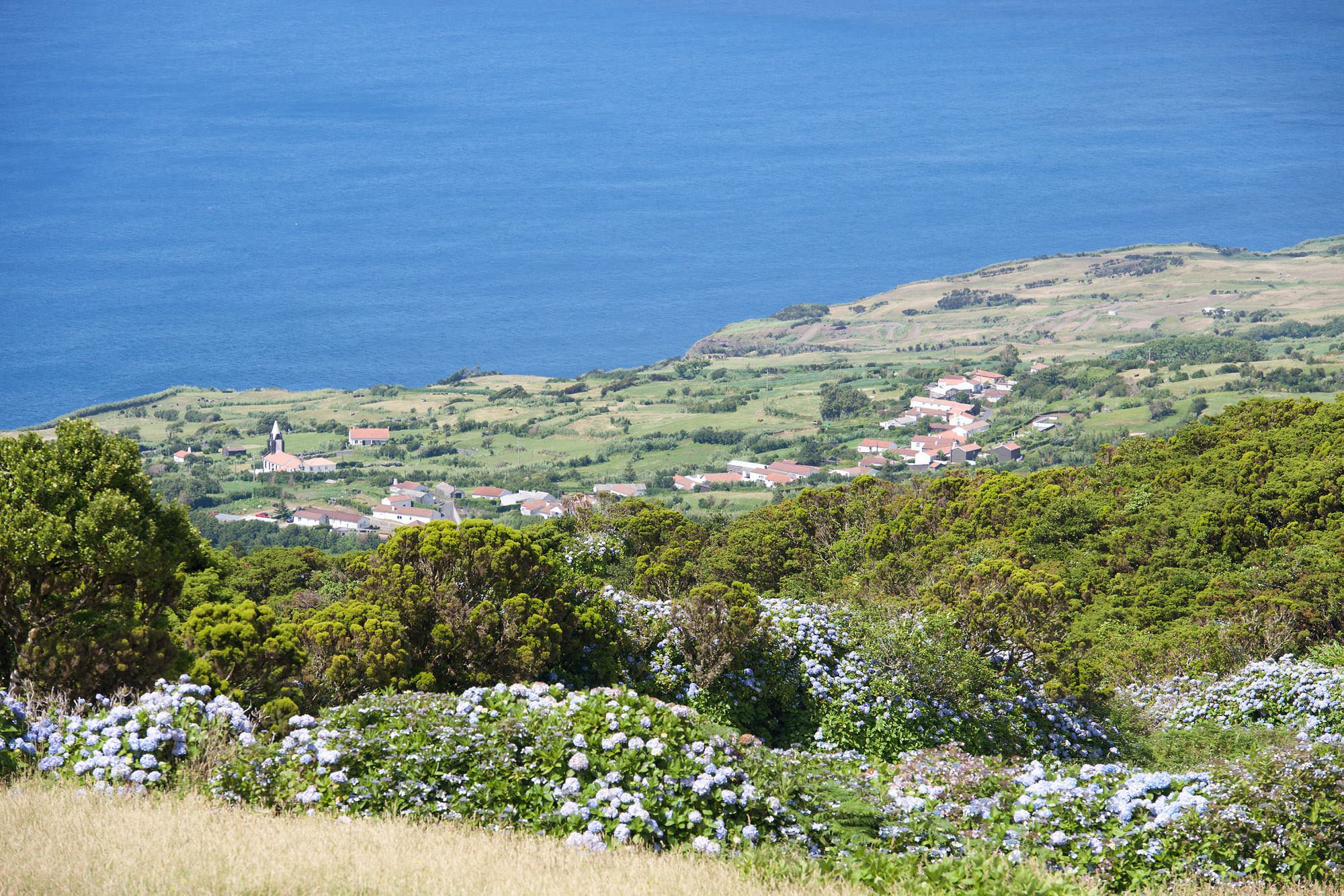 Blick hinab nach Ribeira Funda
