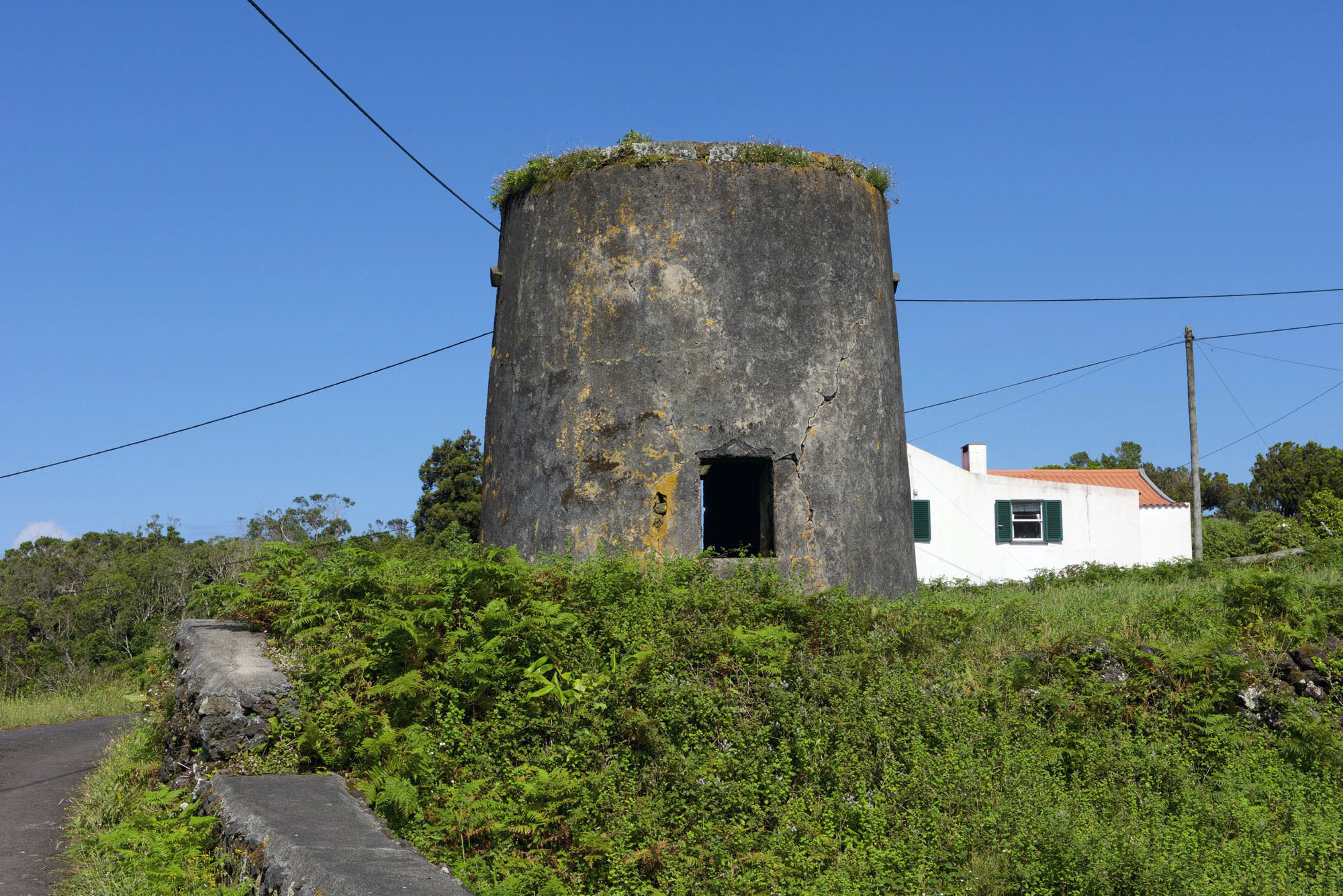 Windmühlenruine in Ribeira da Areia